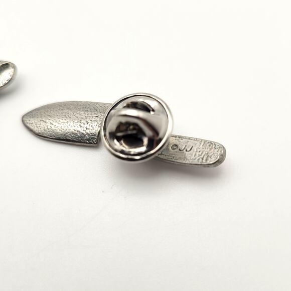 Set of 3 Pins Brooch Signed JJ Jonette Vintage Silver Toned Gardening Tools - Picture 8 of 10